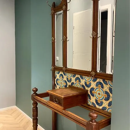 Aparthotel Piotrkowska 28 By Good Time 3*