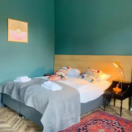 Piotrkowska 28 By Good Time Aparthotel