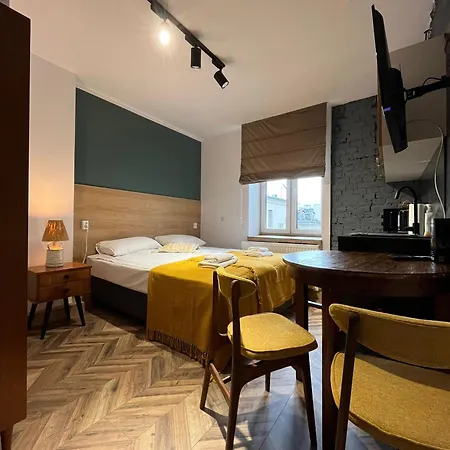 Piotrkowska 28 By Good Time 3* Lodz