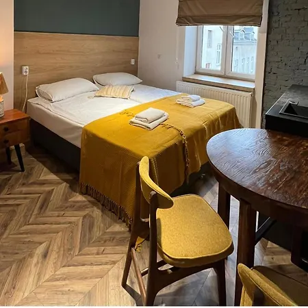 Aparthotel Piotrkowska 28 By Good Time 3*