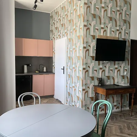 Aparthotel Piotrkowska 28 By Good Time 3*