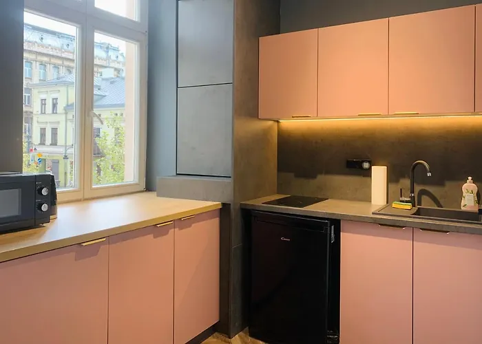 Apart Otel Piotrkowska 28 By Good Time Łódź