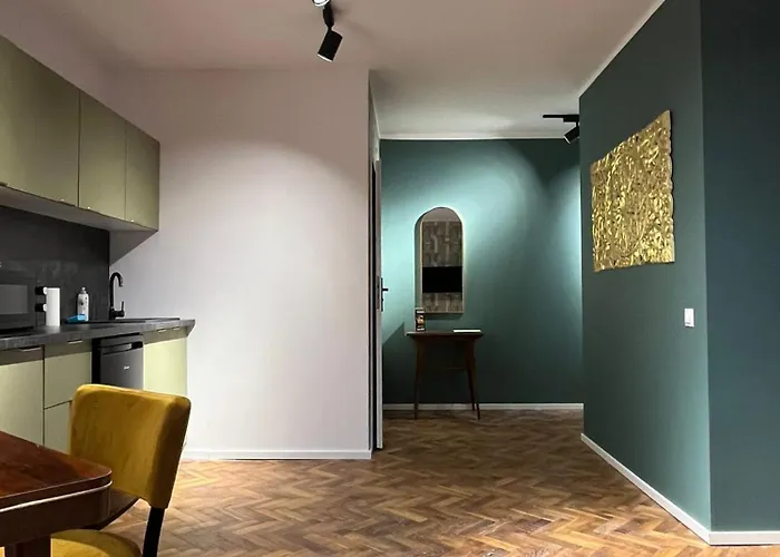 Piotrkowska 28 By Good Time Aparthotel