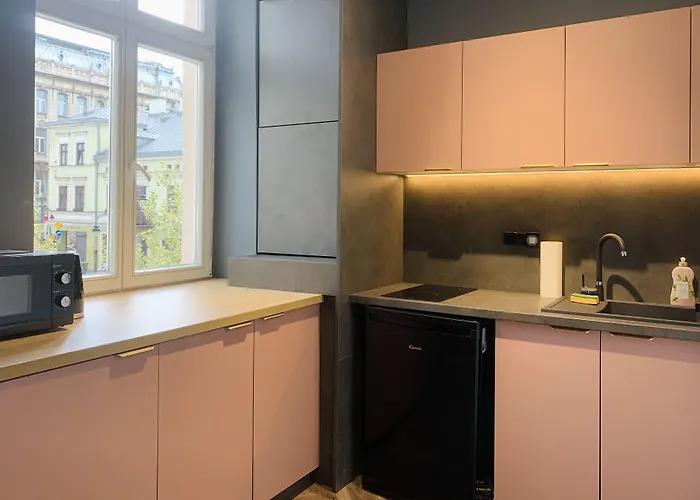 Piotrkowska 28 By Good Time Aparthotel 3*